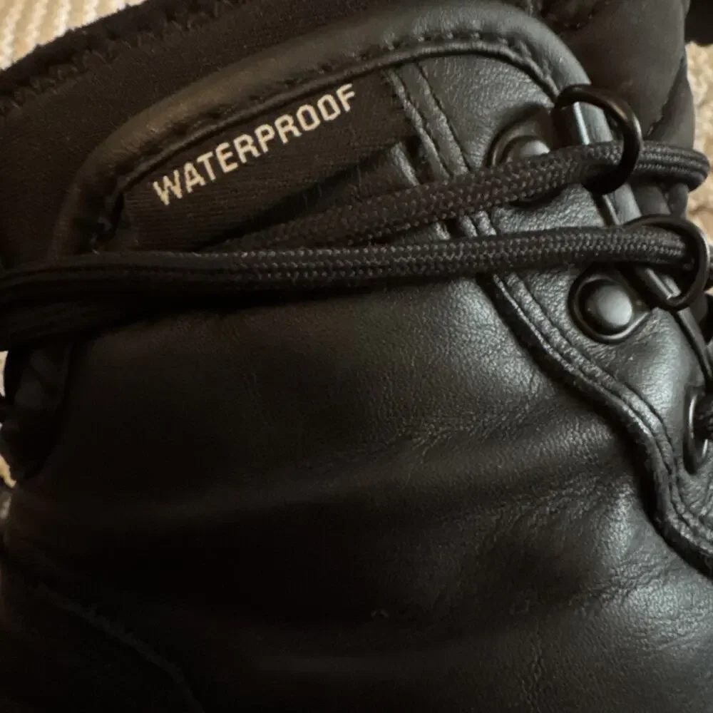 Converse Chuck Taylor All Star Utility All Terrain High Tops Shoes 5 Waterproof - Picture 4 of 8